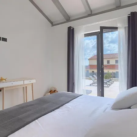 Hébergement de vacances Gala *